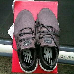 Women's Running Shoes